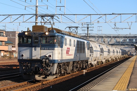 5767